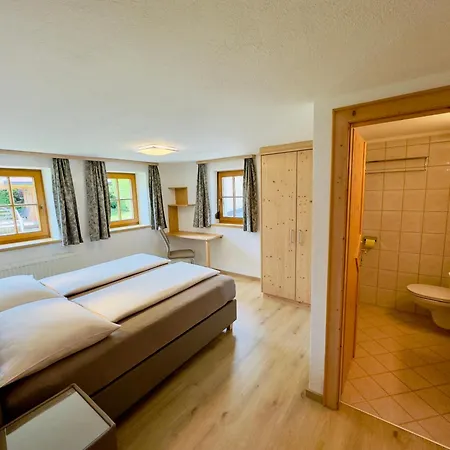 Haus St. Bernard Apartment *