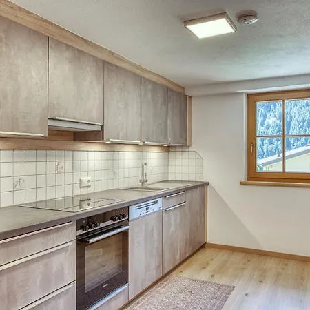 Haus St. Bernard * Pettneu am Arlberg