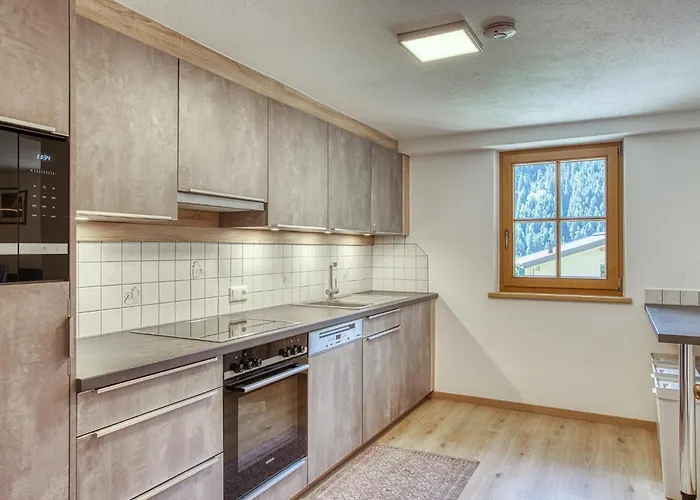 Haus St. Bernard * بيتنيو آم أرلبرغ